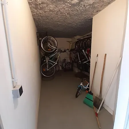 Διαμέρισμα Terrasse Parking Et Local Velo Securise